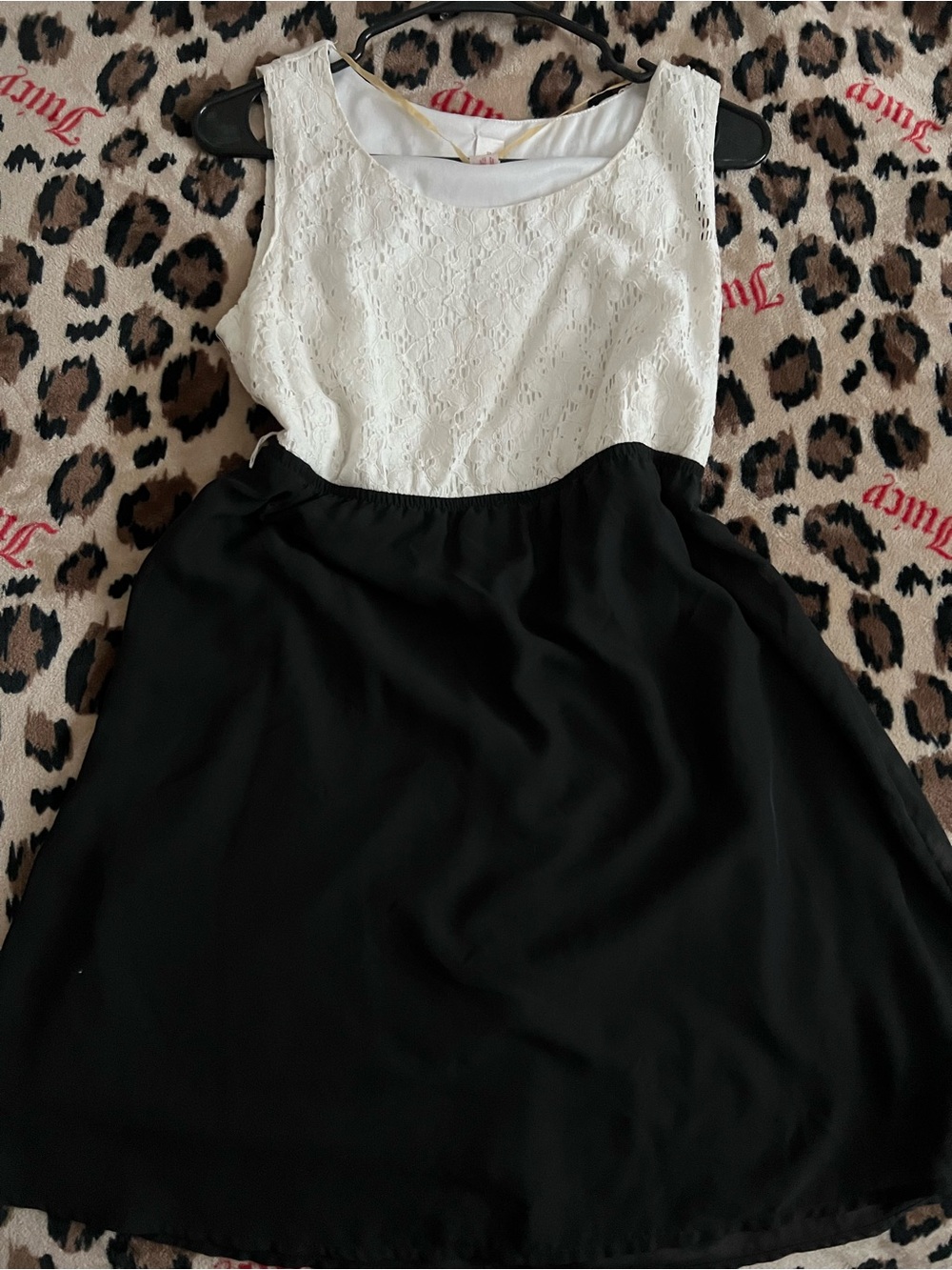 G by Guess Girls White Lace Bodice Black Skirt Dress